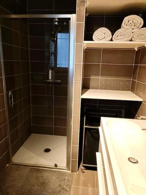Appartement Pessicart - T2 Avec Terrasse - Avec Piscine *
